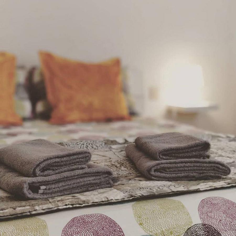 Break And Bed Bed & Breakfast เปรูจา ภายนอก รูปภาพ